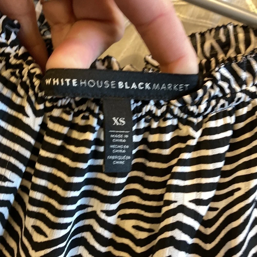 WHBM Aztec Pattern Blouse - Picture 7 of 13